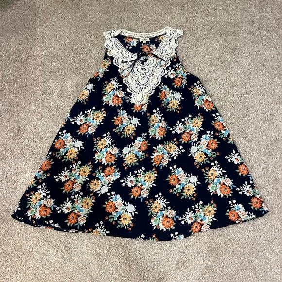 Umgee Floral Dress with Crochet Detail - Picture 1 of 6